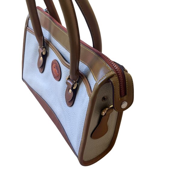 Dooney & Bourke VTG All Weather Satchel Purse Ivory Pebbled Old Money Classic - Picture 3 of 16